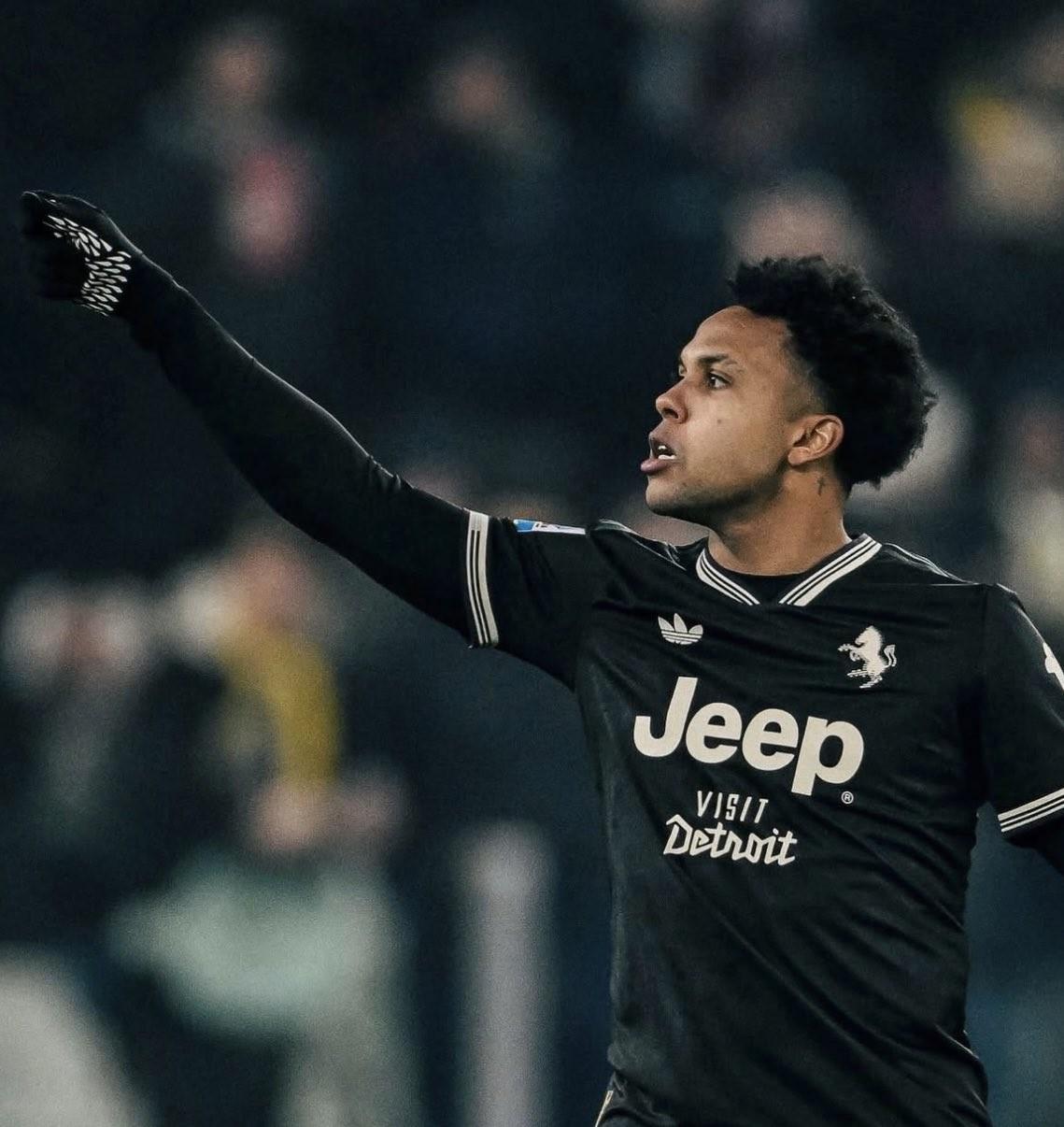 开云体育在线下载-都体：伊尔迪兹续约只差签字，麦肯尼留队的可能性也在增加