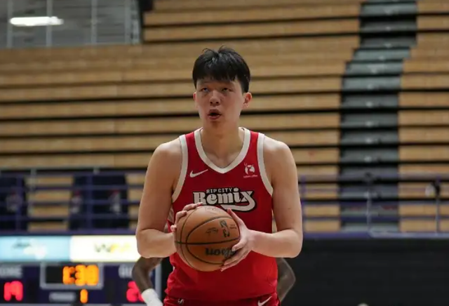 三大弱点毫无改观，杨瀚森真打不了NBA，这两点是主因