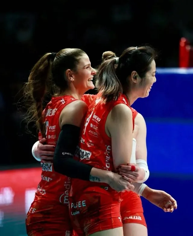 开云体育在线下载-女排主攻分南北？别让地域偏见，耽误了中国女排的未来|庄宇珊|惠若琪|吴梦洁|陈忠和|郎平_新浪体育_新浪新闻